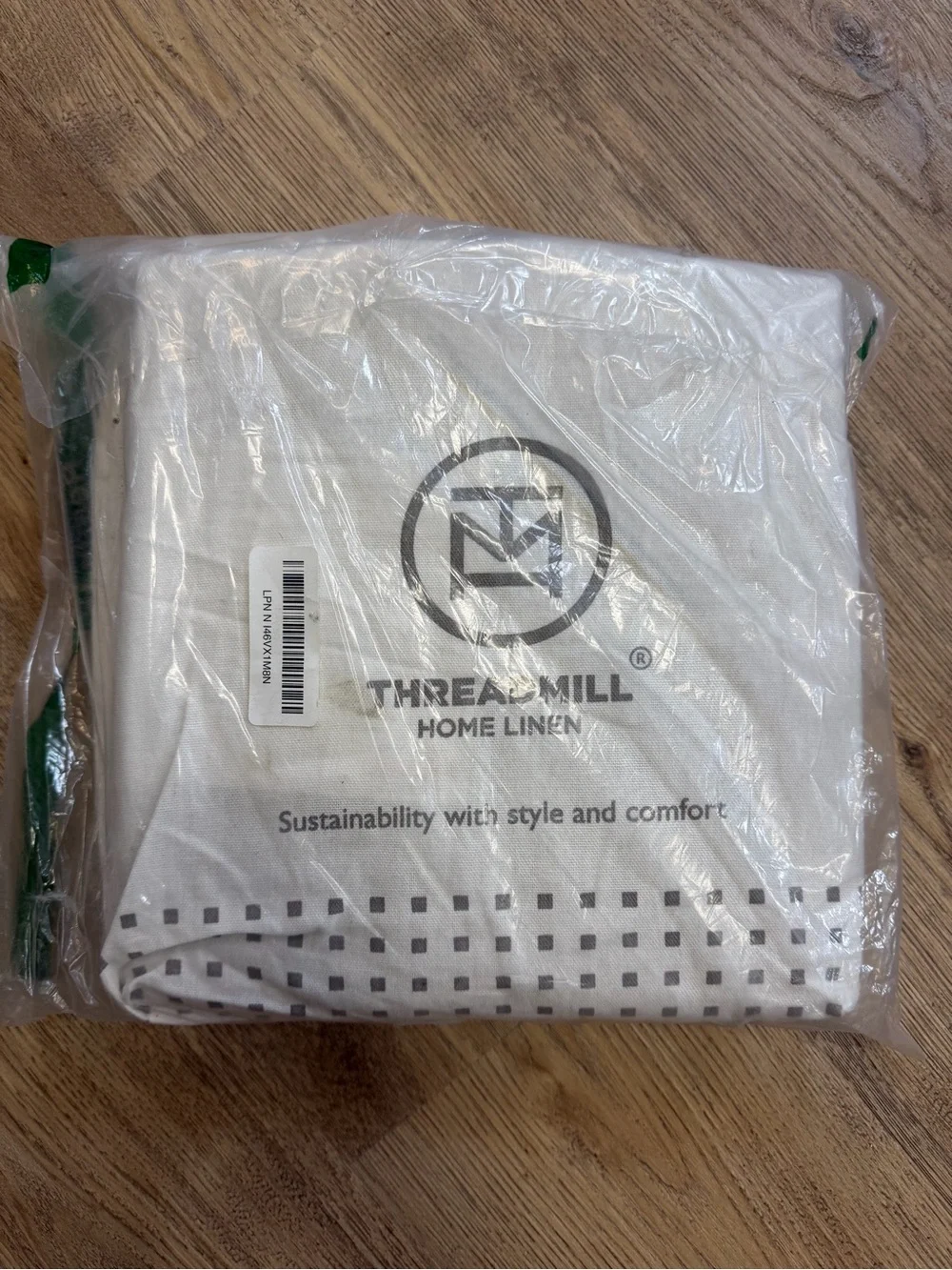 800-Thread Cotton Sateen Sheet Set in Sage Green